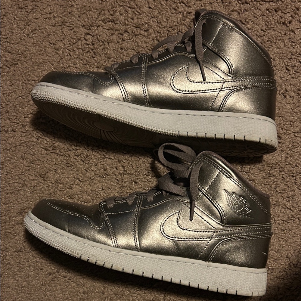Nike Shiny Silver High-Top Sneakers